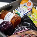 Paulius Peleckis nuotr. Nuo kitų metų socialines korteles gavę nepasiturintys asmenys patys spręs kur ir kokius produktus bei prekes įsigyti.