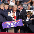 Pasikėsinta į Donaldo Trumpo gyvybę