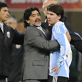 Diego Maradona yra ir pats buvęs Lionelio Messi treneriu rinktinėje (2010 m.)