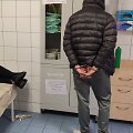 Naktis su Kauno policija: sučiuptas girtas vairuotojas ir du narkotikais bandę atsikratyti jauni vyrai