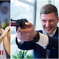 Gintarą Staniulį (de&scaron;inėje) stebina V.Kariniausko situacija. 