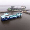 Į vandenį įleistas žaliuoju vandeniliu ir elektra varomas laivas.