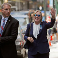Hillary Clinton sako, kad jaučiasi gerai