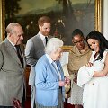 Princas Harry ir Meghan Markle karalienei Elizabeth II ir princui Philipui pristatė gimusį sūnų Archie, 2019 m. gegužė / Scanpix nuotr.