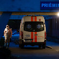 COVID-19 pacientai atvežami į Vilniaus miesto klinikinę ligoninę