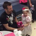 Slaugytojas Mattas Hicklingas ir jo pacientė Abby