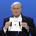 Planetos futbolo pirmybės vyks įprastu metu