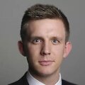 Krokodilas sukandžiojo Paulą McLeaną