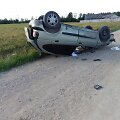 Birželio 15 d. apie 19 val. 25 min. Mažeikių rajono Tulnikių kaimo žvyrkelyje automobilis &bdquo;Renault Megane Scenic&ldquo; kelio vingyje nuvažiavo nuo kelio ir apvirto. 