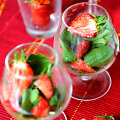 Bra&scaron;kių ir &scaron;pinatų salotos