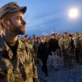 Angela Merkel tarp Vokietijos karių Afganistane