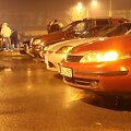 &bdquo;Dragai&ldquo;: nelegalių naktinių lenktynių atmosfera.