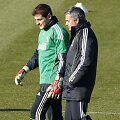 Ikeras Casillasas ir Jose Mourinho atstovauja &bdquo;Real&ldquo; klubui.
