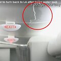 Australijos oro linijų &bdquo;Qantas&ldquo; skrydžio metu į lėktuvo saloną ėmė skverbtis vanduo.
