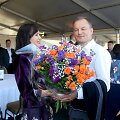&Scaron;i nuotrauka su Jolantai Uspaskich teikiamomis gėlėmis gali brangiai kainuoti laikinajam Kauno apskrities VMI vadovui Gintautui Muznikui