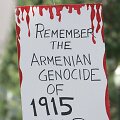 Protestas prie Kalifornijos valstijos valdžios, kuriame reikalaujama pripažinti armėnų genocidą