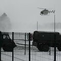 Taktinėse pratybose mokėsi veikti pagal sienos priedangos planą