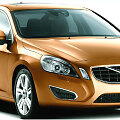 Bronzinės spalvos &bdquo;Volvo&ldquo;