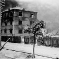 Tauragė, Dariaus ir Girėno al. ir Vytauto g. kampe stovėjęs pastatas (1941) 