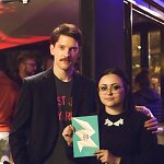 Romo Zabarausko ir Arcana Feminos knyga &bdquo;Lietuva atsiskleidžia: 99 LGBT+ istorijos&ldquo;. 