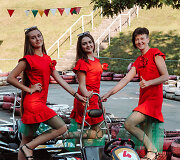 Ladies Go kartingų ir simuliatorių lenktynės