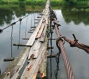 Beždžionių tiltas per Nerį Liucionių miestelyje