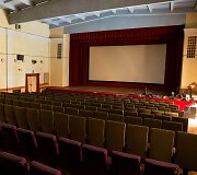 Renovacijai uždarytas kino teatras &bdquo;Naglis&ldquo; Palangoje