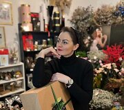 Eglė Kazokaitė savo gėlių butike