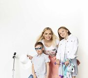 Goda Alijeva su dukra Tėja ir sūnumi Amiliu