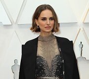 Natalie Portman 2020 metų &bdquo;Oskaruose&ldquo;