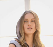 &bdquo;Signature Label&ldquo; kolekcijos modelis 