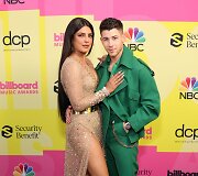 Priyanka Chopra Jonas ir Nickas Jonasas