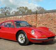 Didžiojoje Britanijoje parduodamas &bdquo;Dino 246 GT&ldquo;