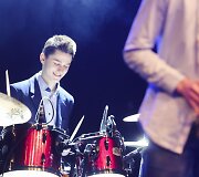 Knygų mugėje duris atvėrė &bdquo;Muzikos salė&ldquo;