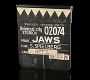 Pliau&scaron;kė i&scaron; filmo &bdquo;Nasrai&ldquo; (&bdquo;Jaws&ldquo;)