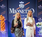 Oksana Pikul Jasaitienė ir Monika Kvietkutė