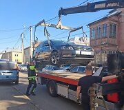 Dariaus ir Girėno stadiono prieigose neleistinose vietose palikti automobiliai