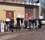 Salininkų gimnazijos mokiniai surengė protesto akciją