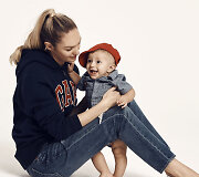 Candice Swanepoel su sūnumi Anacanu