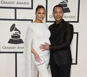 Chrissy Teigen ir Johnas Legendas