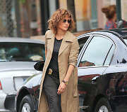 Jennifer Lopez serialo &bdquo;Shades of Blue&ldquo; filmavimo aik&scaron;telėje 