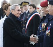 Raulio Castro istorinis vizitas Paryžiuje