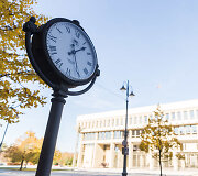 Laikrodžiai Vilniaus gatvėse