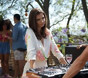 Emily Ratajkowski filme &bdquo;Daugiau garso ir &scaron;viesų (#WAYF)&ldquo;