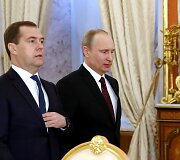 Dmitrijus Medvedevas ir Vladimiras Putinas