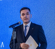 Mokslų akademijoje apdovanoti Lietuvai tarptautinėse olimpiadose atstovavę mokiniai