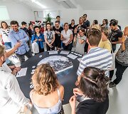 Grupė architektūros bei urbanistikos studentų bei jų vadovai pristatė pirmines ilgalaikes urbanistines vizijas bei ekonomines strategijas Neringos ateičiai