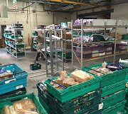 Prekybos centrų i&scaron;mestų maisto produktų parduotuvė Anglijos Lydso mieste.