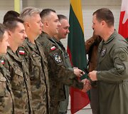 NATO oro policijos pasikeitimo ceremonija 