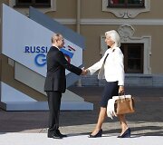 Rusijos prezidentas Vladimiras Putinas ir Tarptautinio Valiutos Fondo direktorė Christine Lagarde